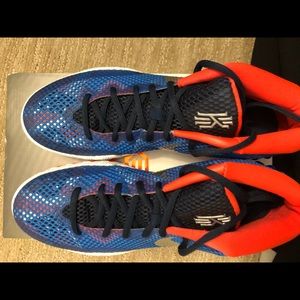 Nike Kyrie 1 - USA Independence Day